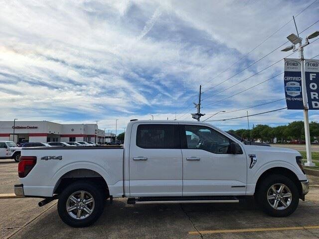 Used 2024 Oxford White Ford XLT image 6