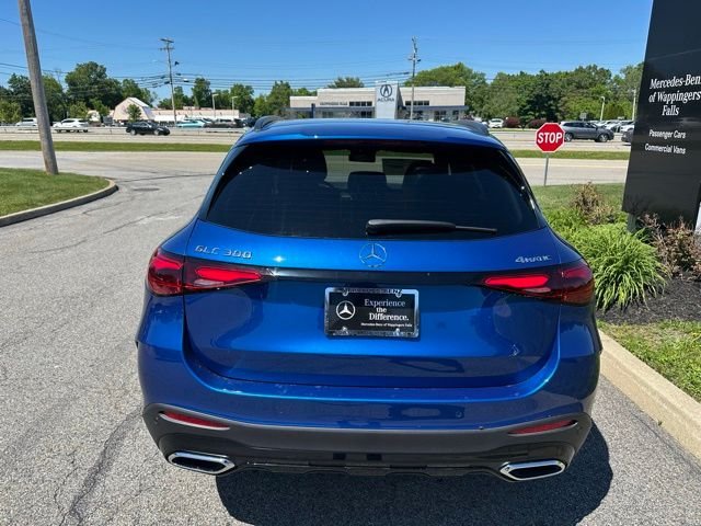 New 2026 Starling Blue Metallic Mercedes-Benz GLC 300 image 4