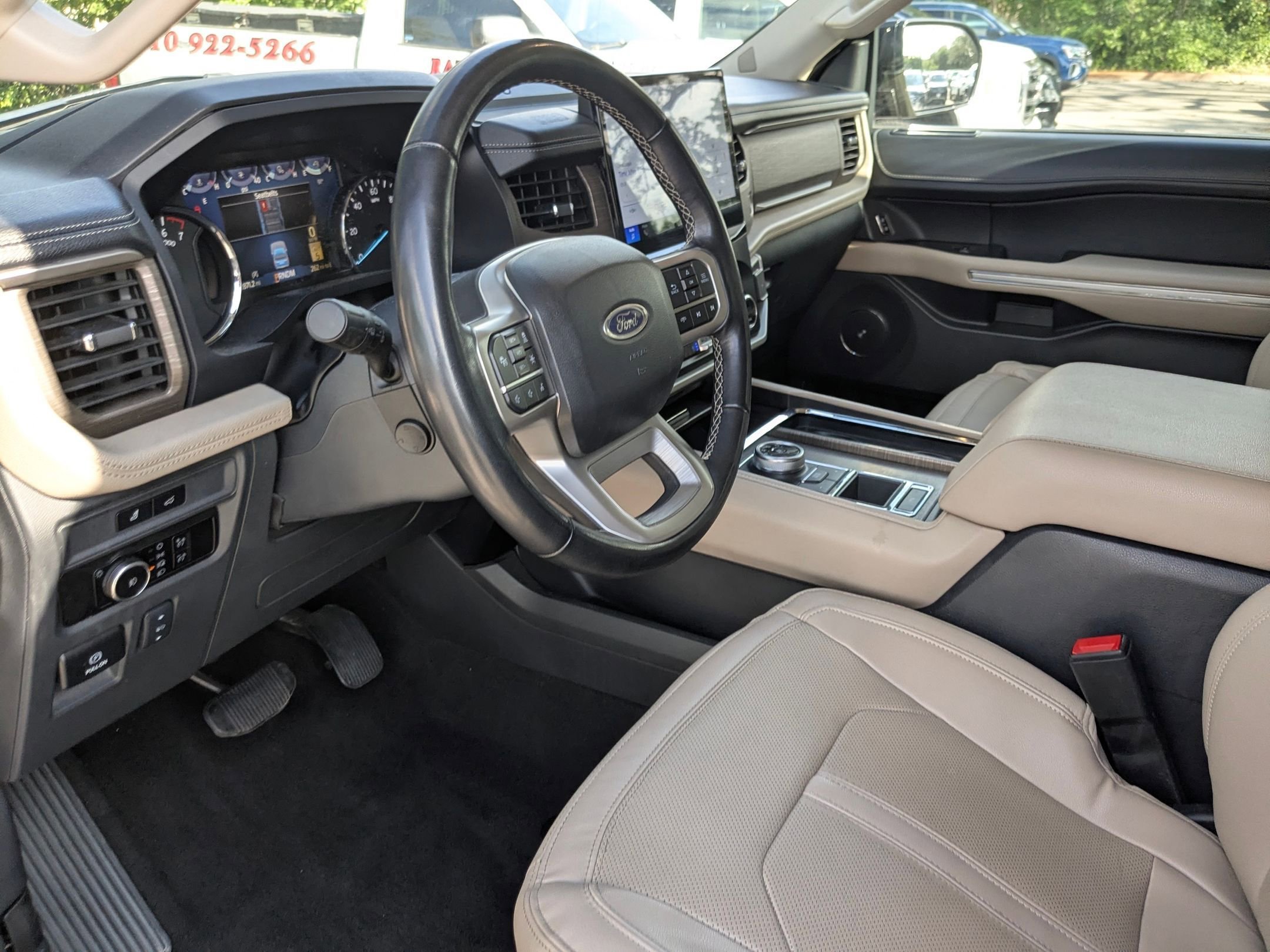 Used 2024 Black Metallic Ford Limited image 10