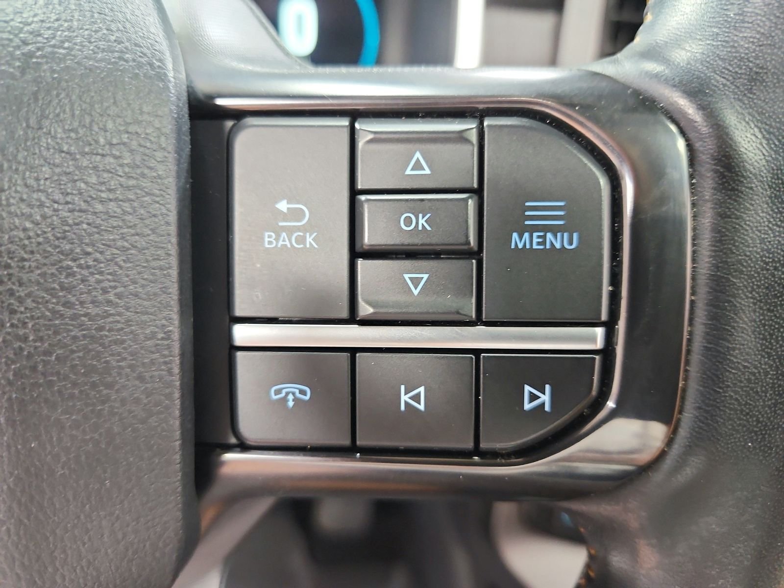 Used 2023 Azure / Gray Metallic Ford Platinum image 28