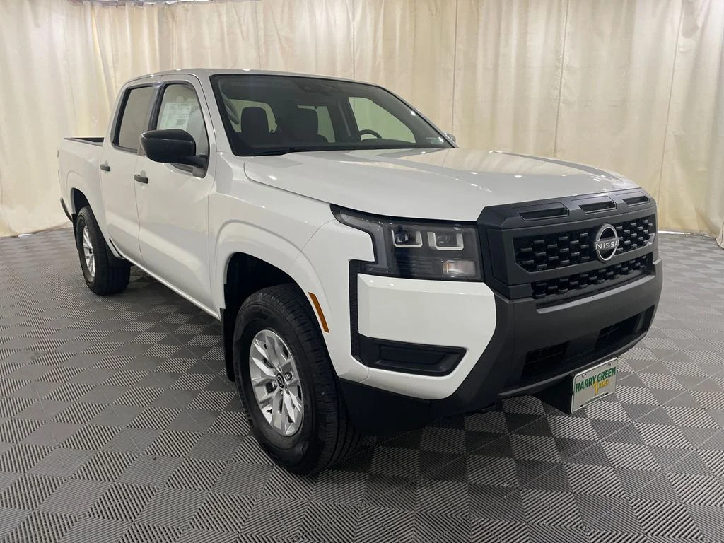 New 2026 Glacier White Nissan Crew Cab S image 3