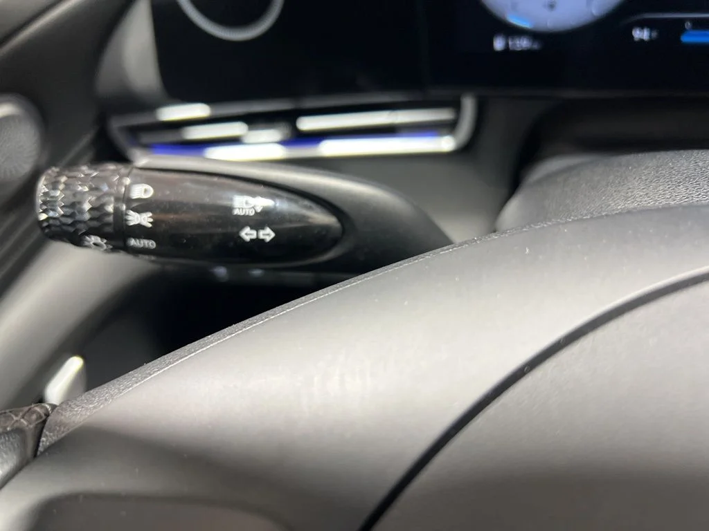 2025 Hyundai Elantra SEL - Photo 37
