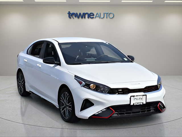 Used 2024 White Kia GT-Line image 7