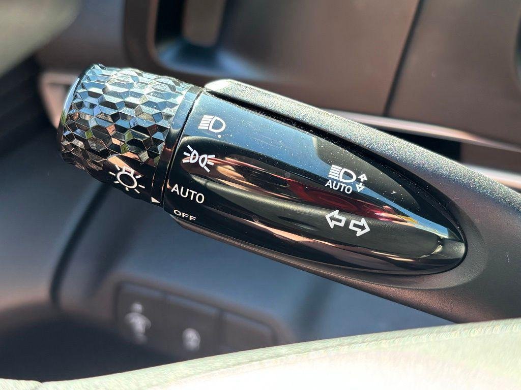 New 2026 Gray Hyundai SE image 24