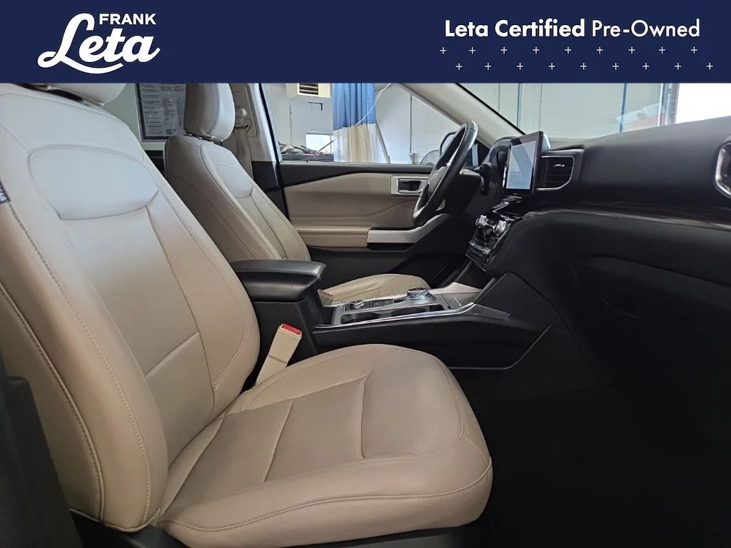 Used 2022 Black Ford Limited image 19