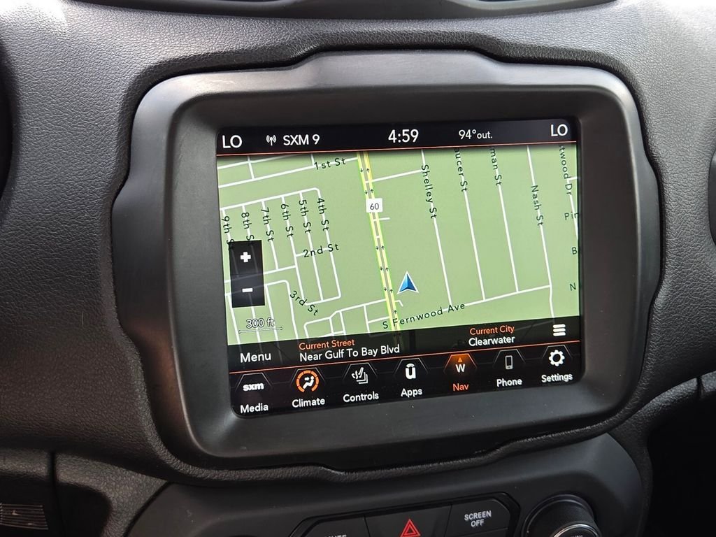 Certified Used 2022 White Jeep Latitude image 23