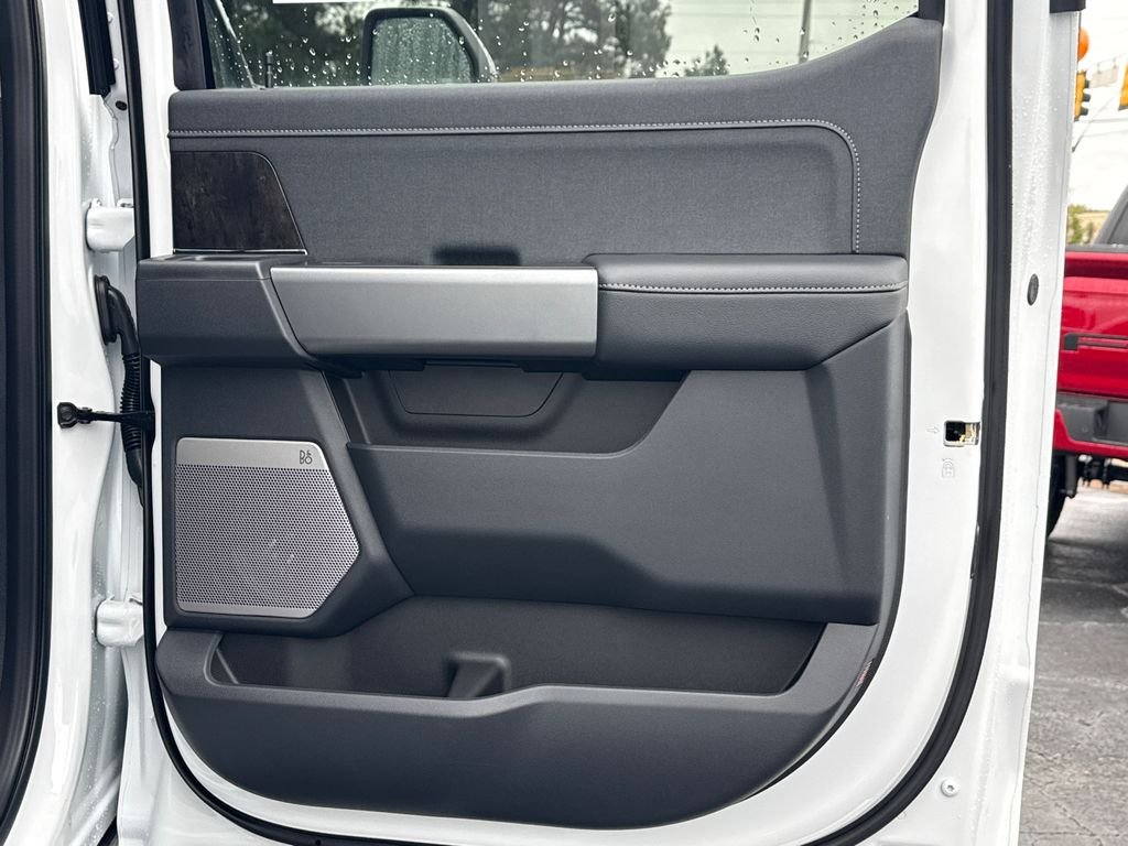New 2026 Oxford White Ford F-250® Lariat TS MotorSport Valor Package image 16