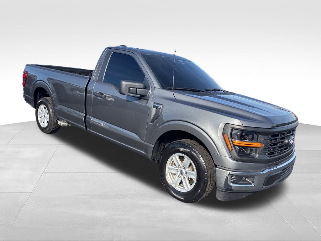 Used 2025 Gray Ford XL image 7