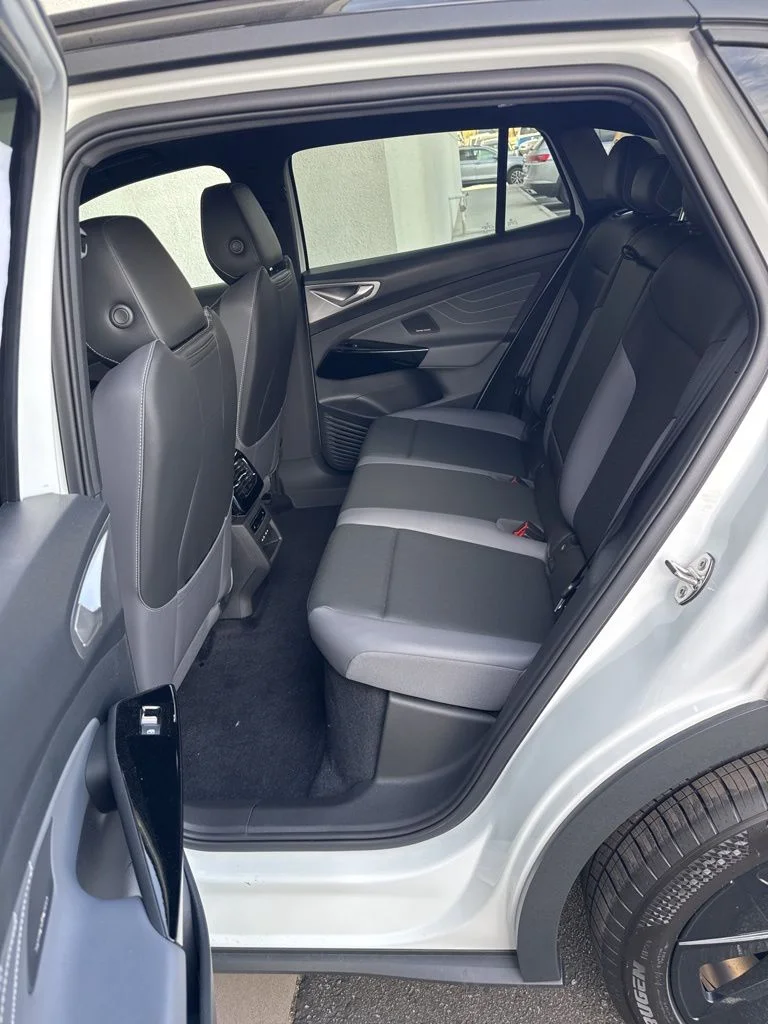 New 2026 White/off-white Volkswagen Pro S Plus image 10