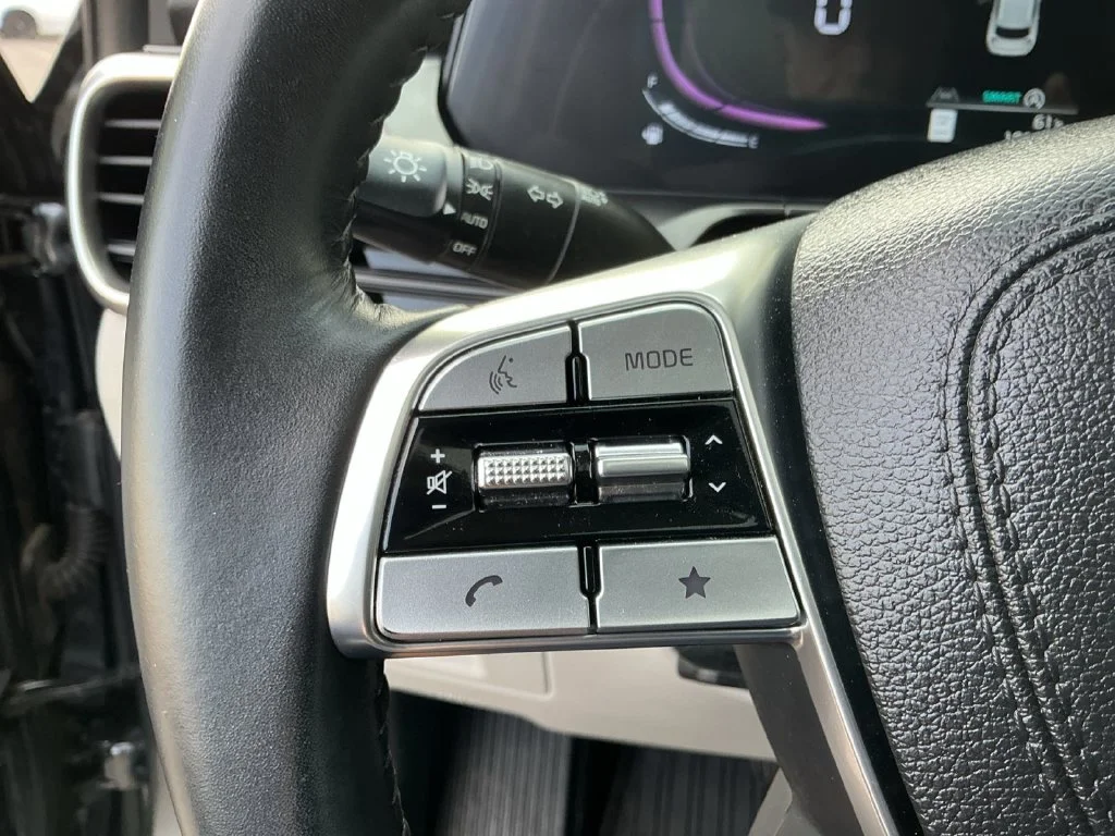 Used 2024 Gray Kia S image 26