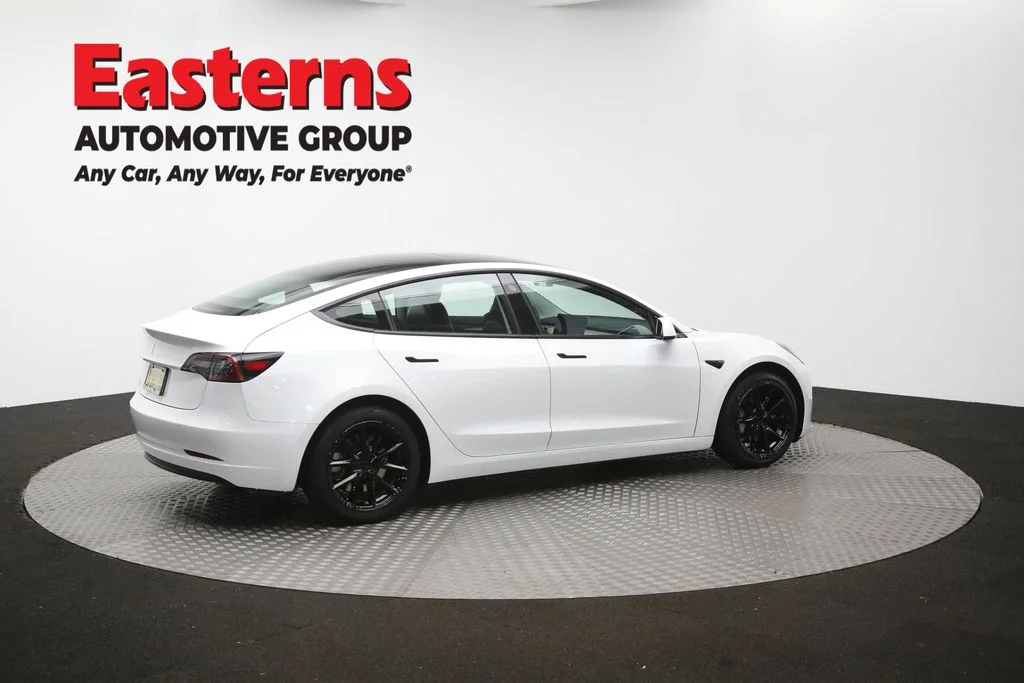 Used 2023 White Tesla Base image 37
