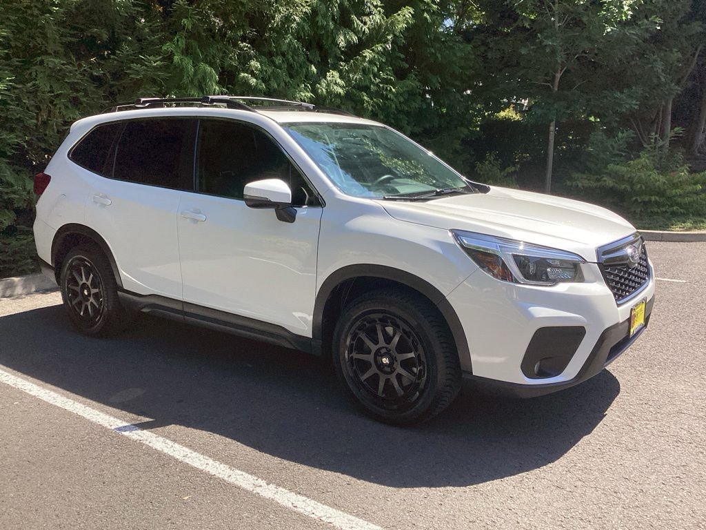 Used 2021 White Subaru Limited image 8