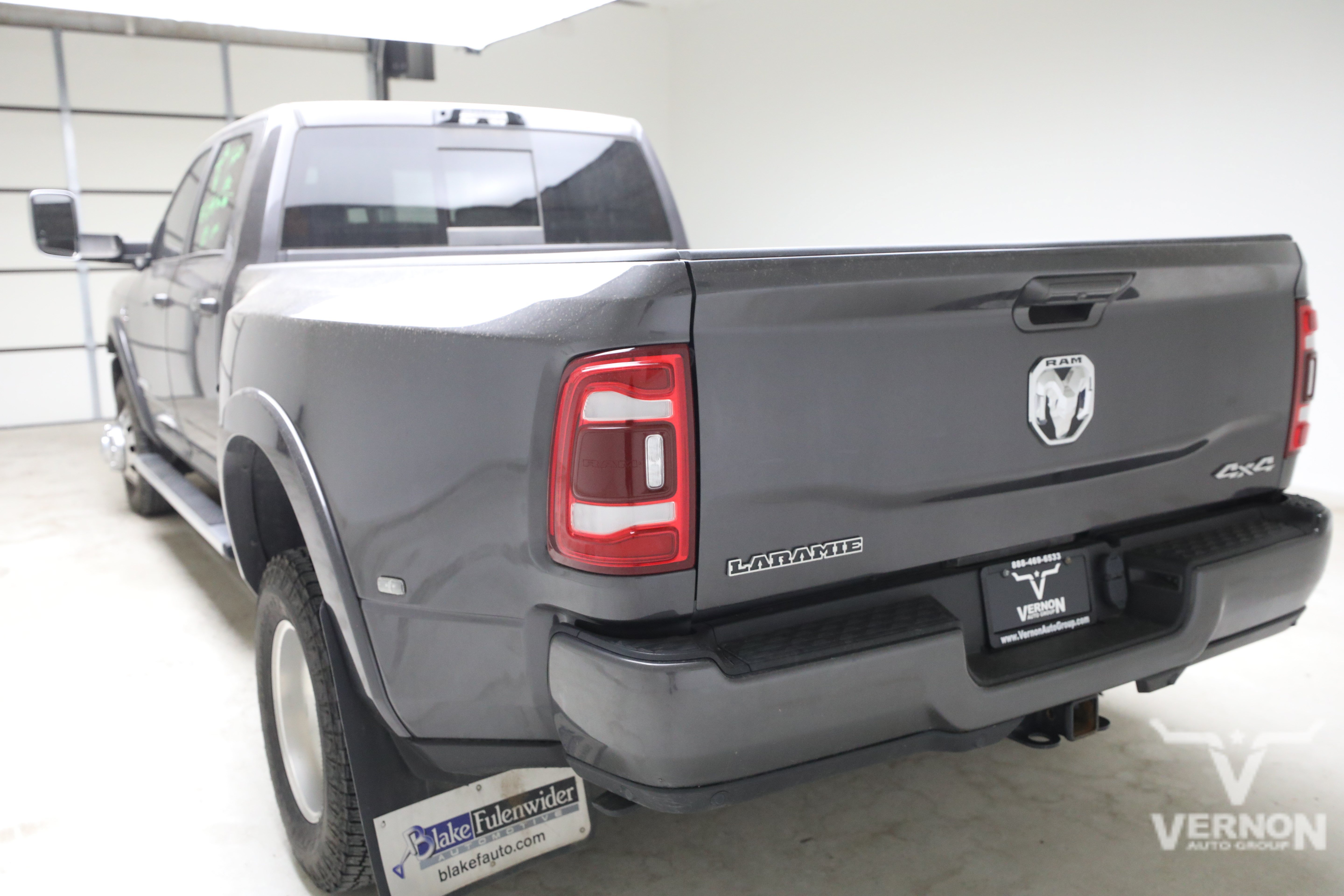 Used 2020 Granite Crystal Metallic Clearcoat Ram Y image 2