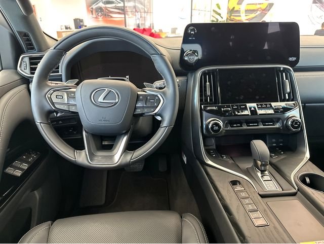 2026 Lexus LX 700h Luxury - Photo 13