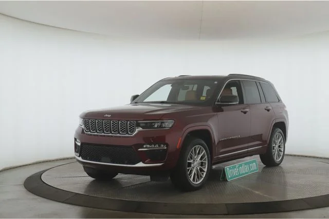 Used 2024 Red Jeep Summit image 10