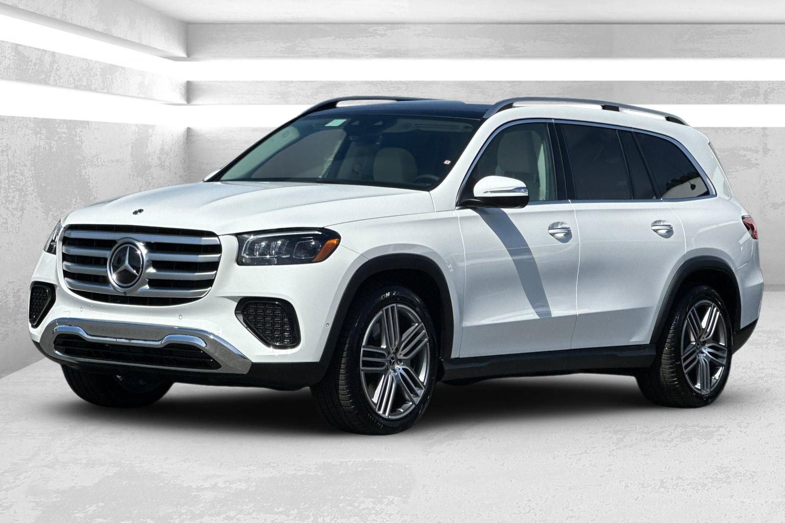 New 2026 White Mercedes-Benz GLS 450 image 8