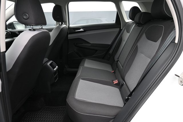 2023 Volkswagen Taos S - Photo 11