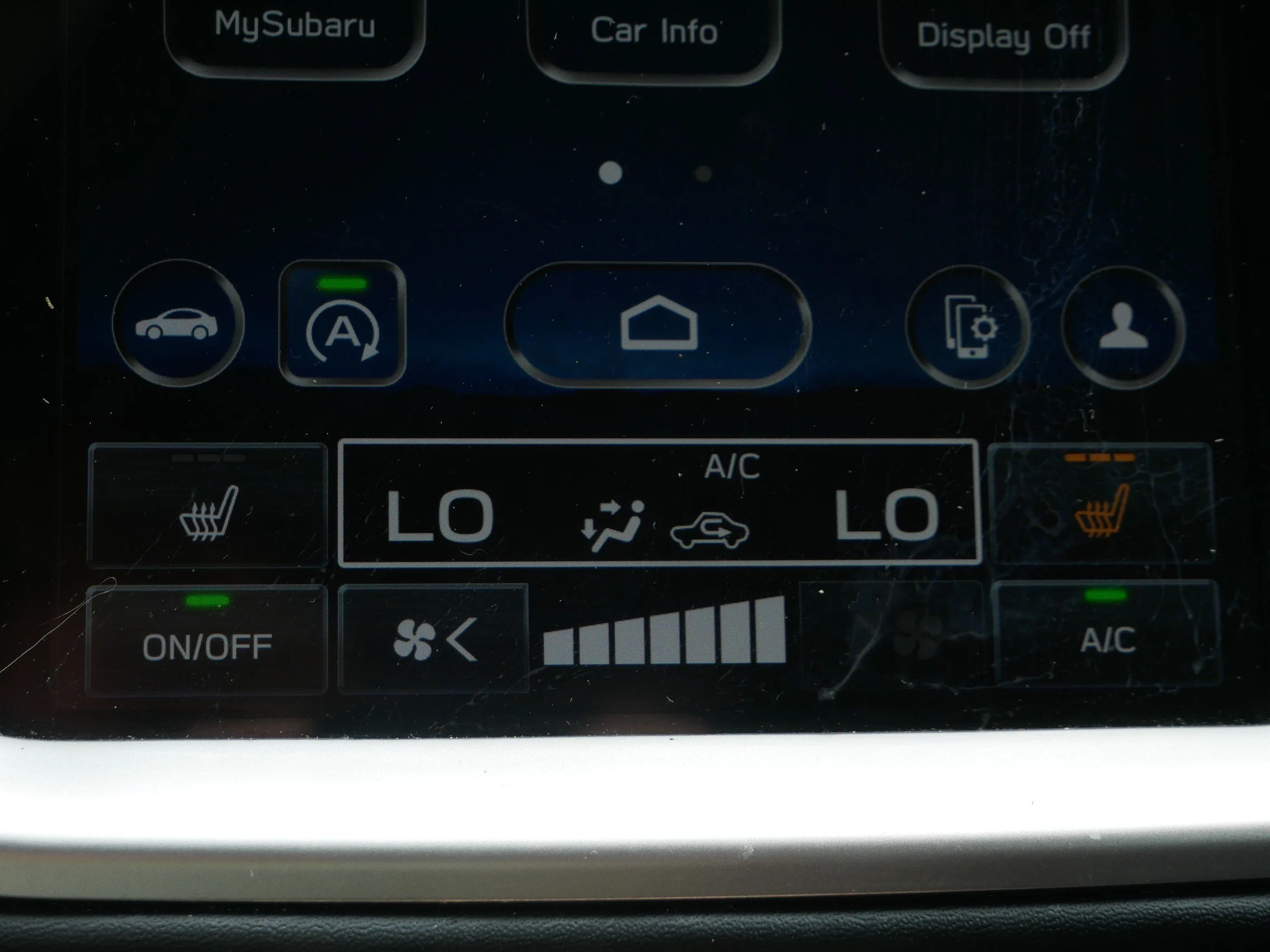 Used 2024 Crystal Black Silica Subaru Premium image 24