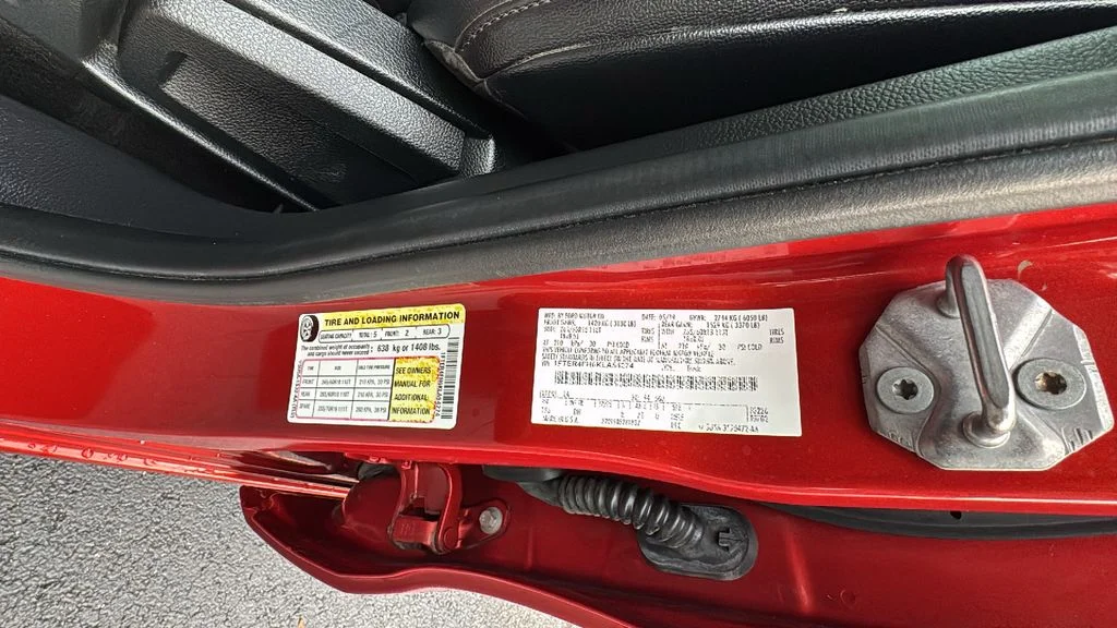 Used 2019 Red Ford Lariat image 34