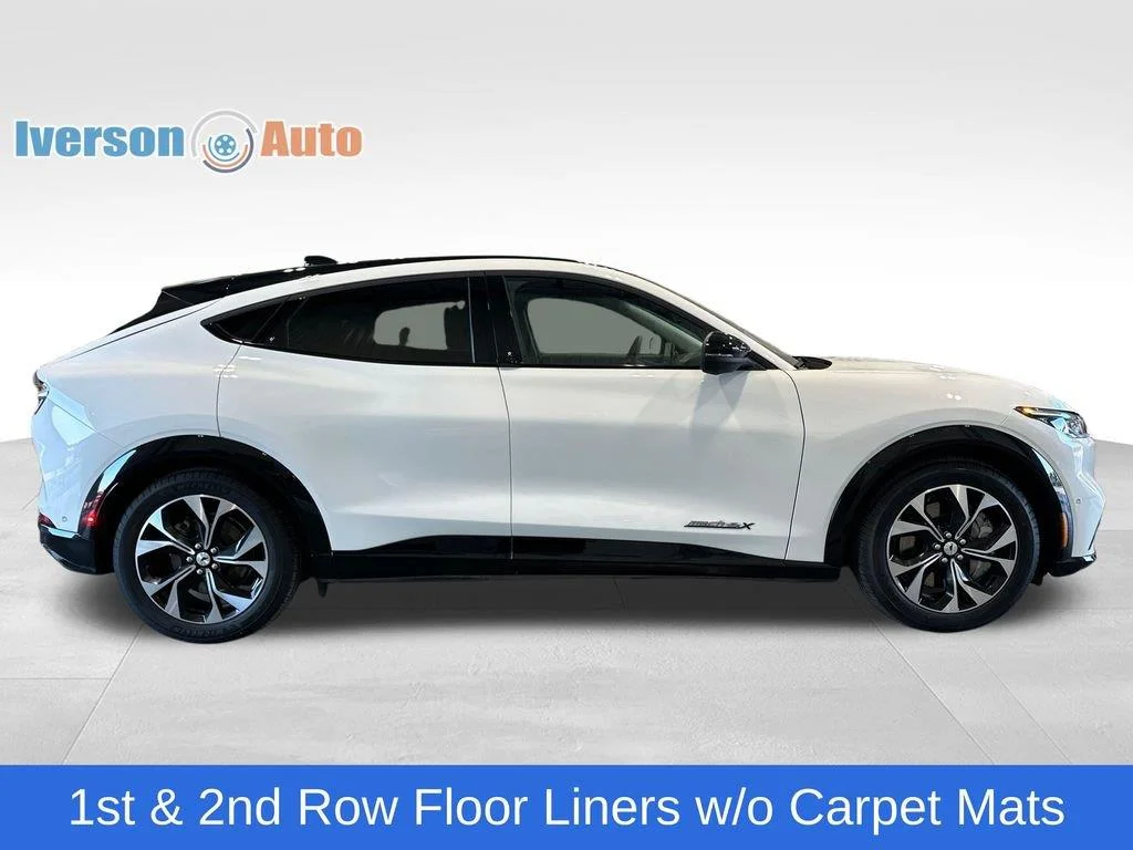 Used 2023 Star White Metallic Tri-Coat Ford Premium image 10