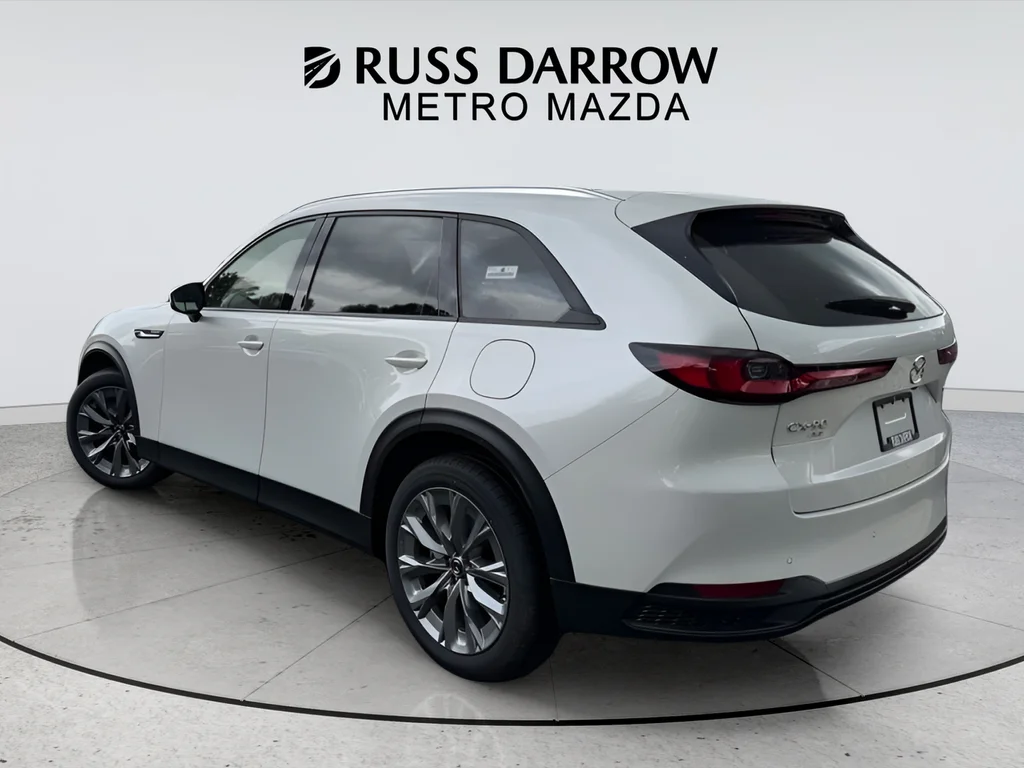 New 2026 White Mazda 3.3 Turbo Preferred image 3