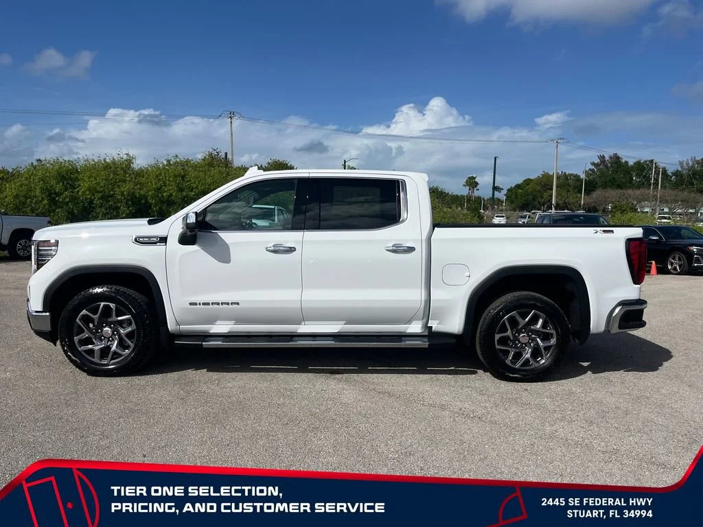 New 2026 Summit White GMC SLT image 4