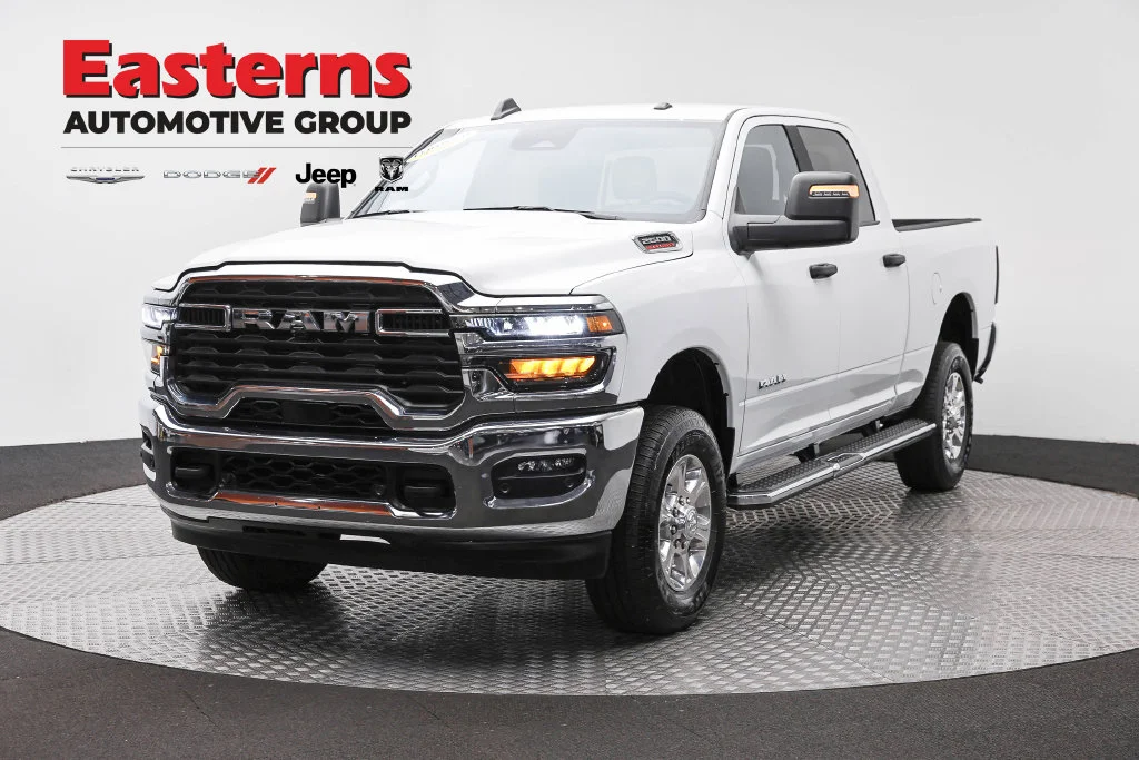 Used 2026 White Ram Big Horn image 1