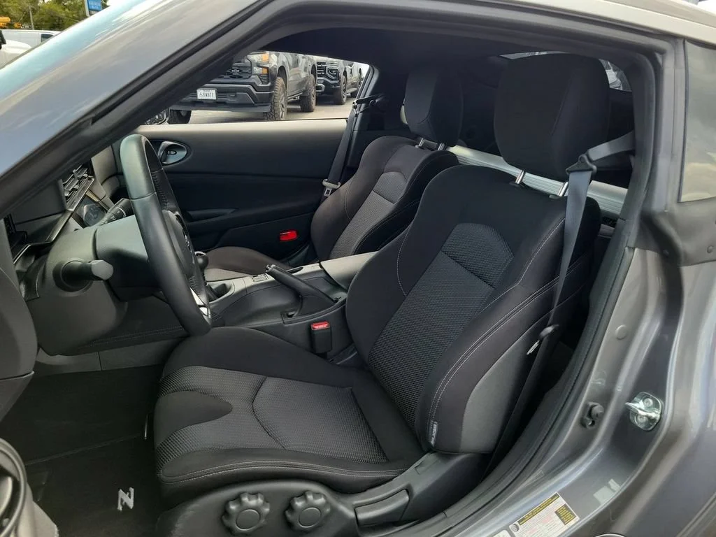 Used 2025 Gray Nissan Sport Manual Transmission image 18