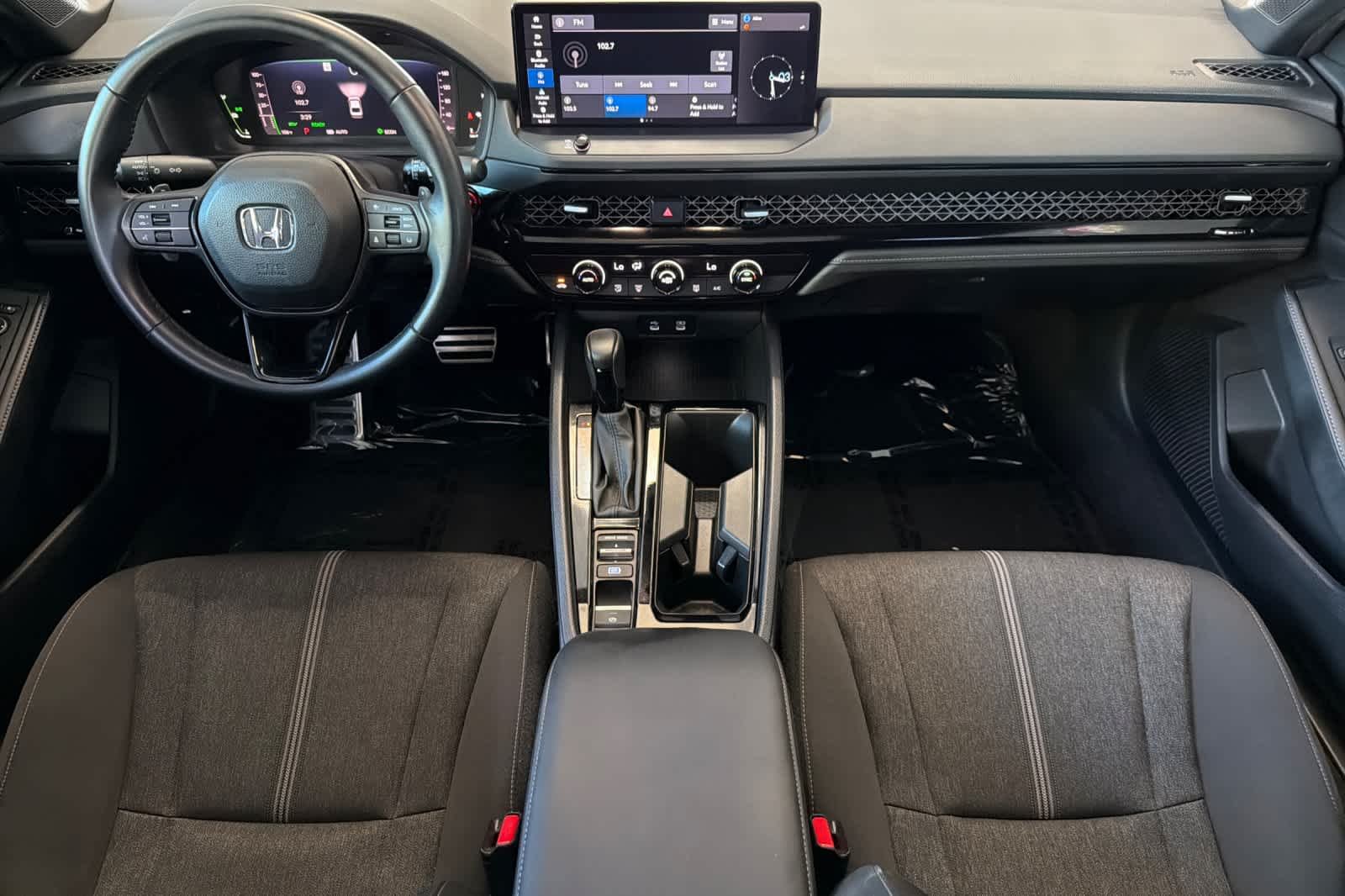 Used 2024 Urban Gray Pearl Honda Sport image 3
