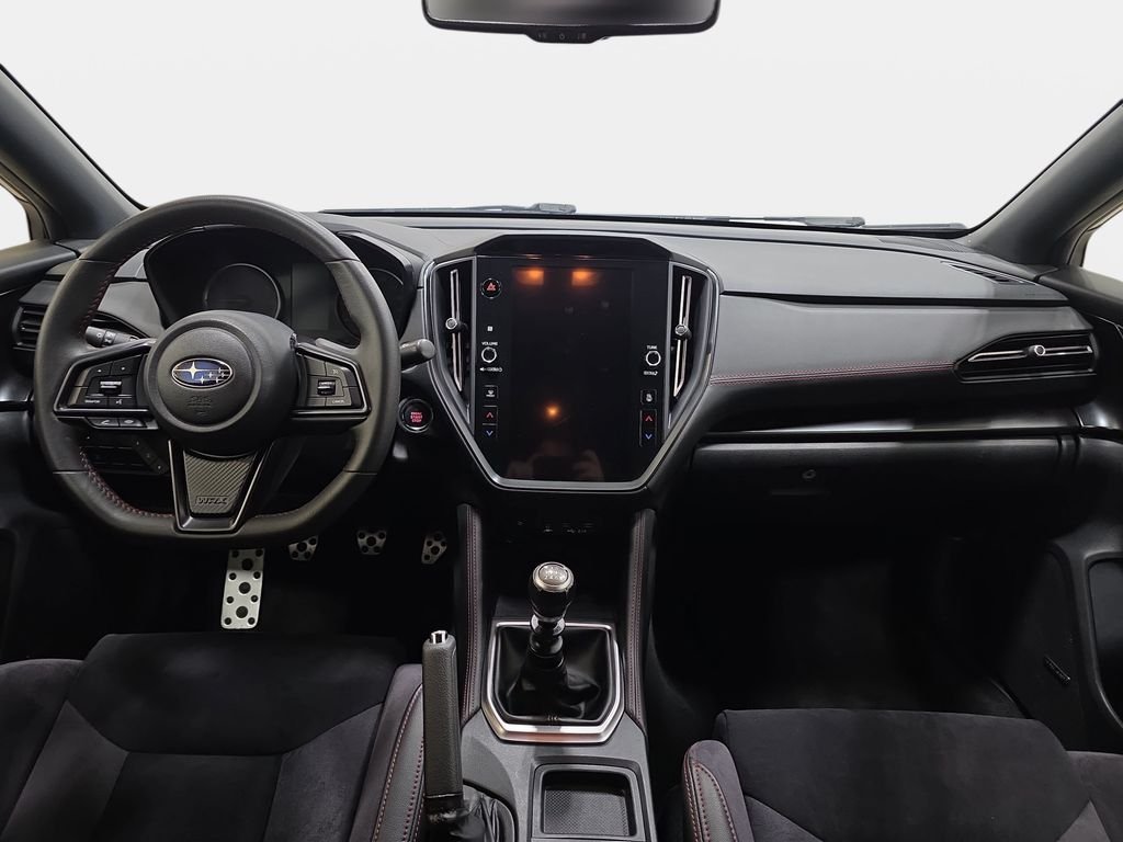 Used 2022 Silver Subaru Limited image 10