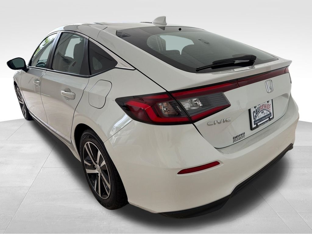Used 2024  Honda LX image 4