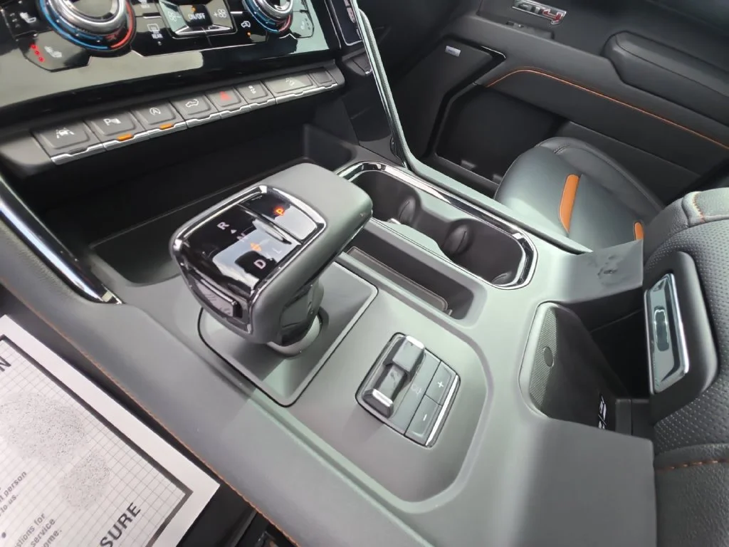 2025 GMC Sierra 1500 AT4 - Photo 24