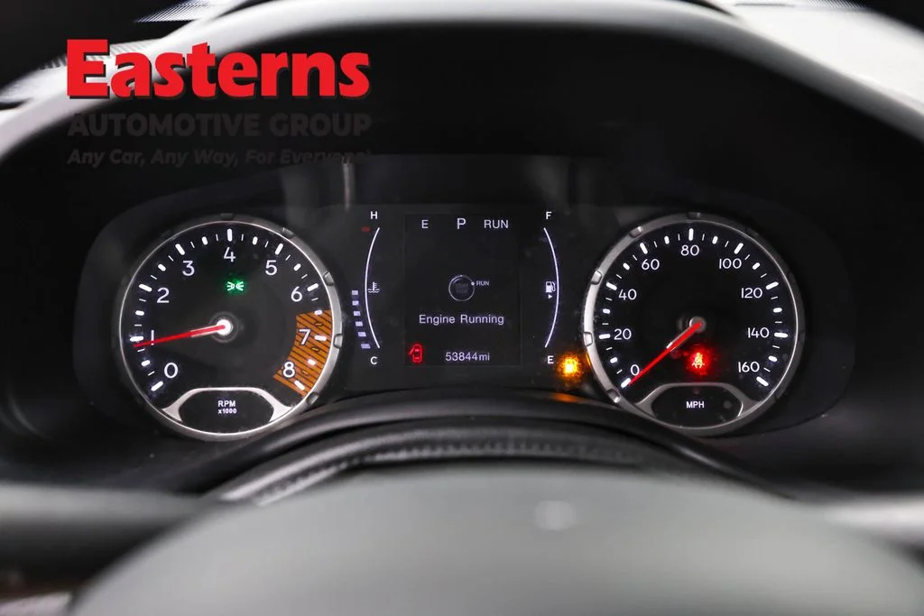 Used 2020 Blue Jeep Sport image 17