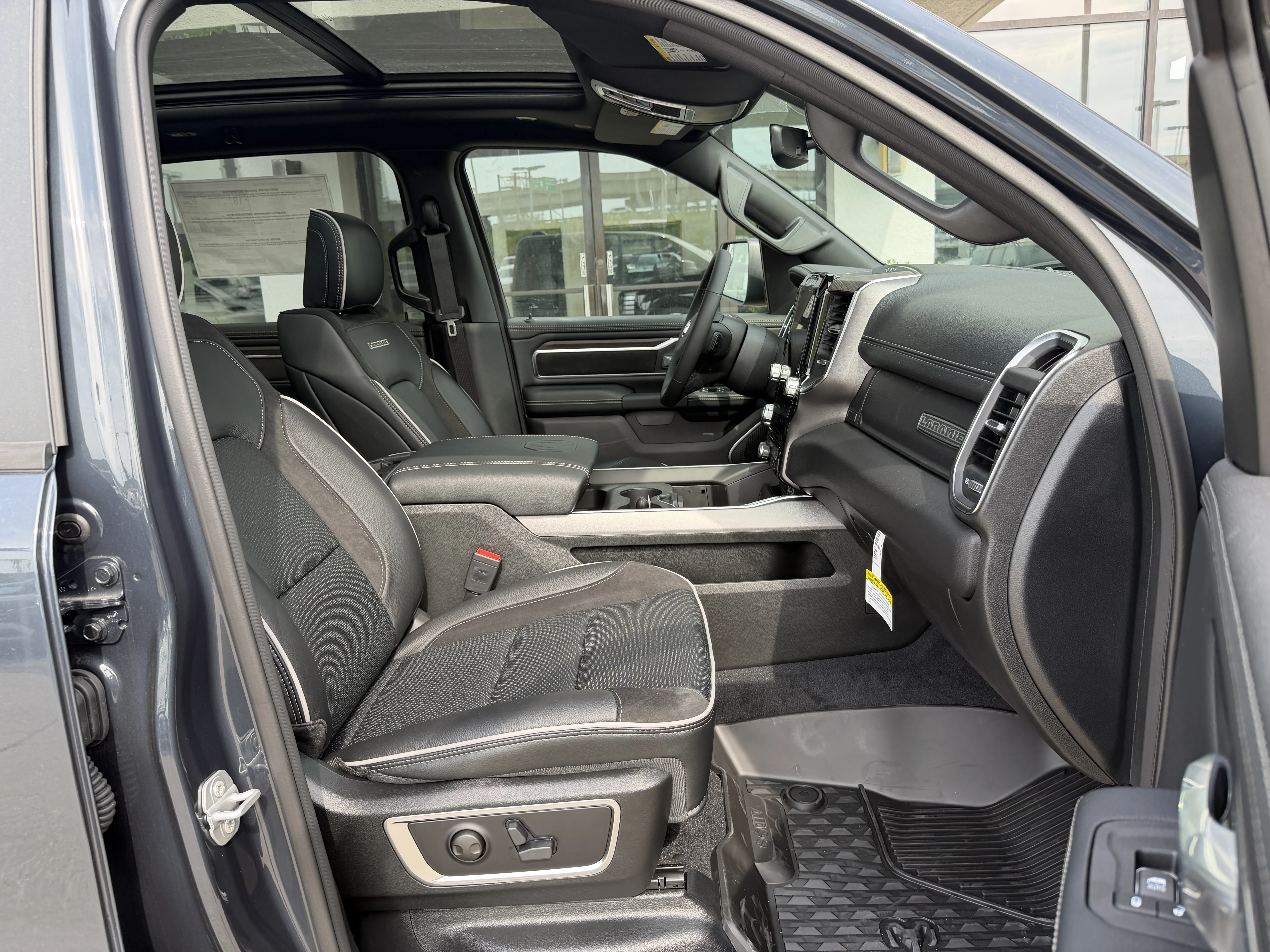 New 2026 Forged Blue Metallic Exterior Paint RAM Laramie image 23