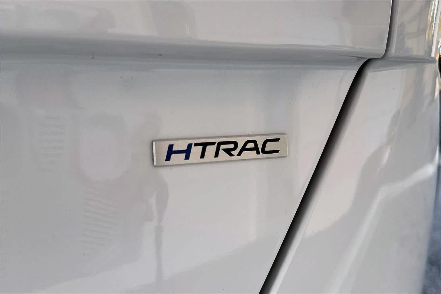 Used 2025 Atlas White Hyundai SEL image 10
