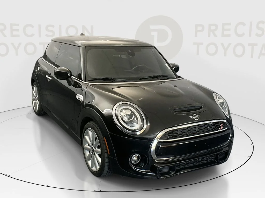 2020 MINI Hardtop Cooper S's photo