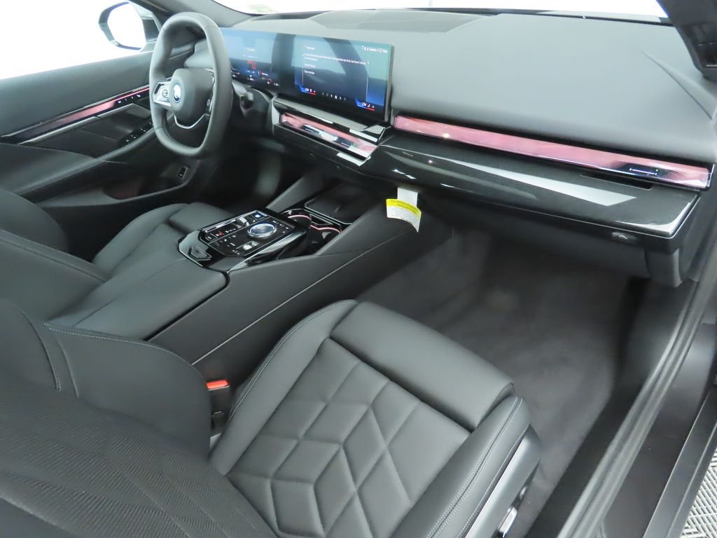 2026 BMW i5 40 - Photo 19