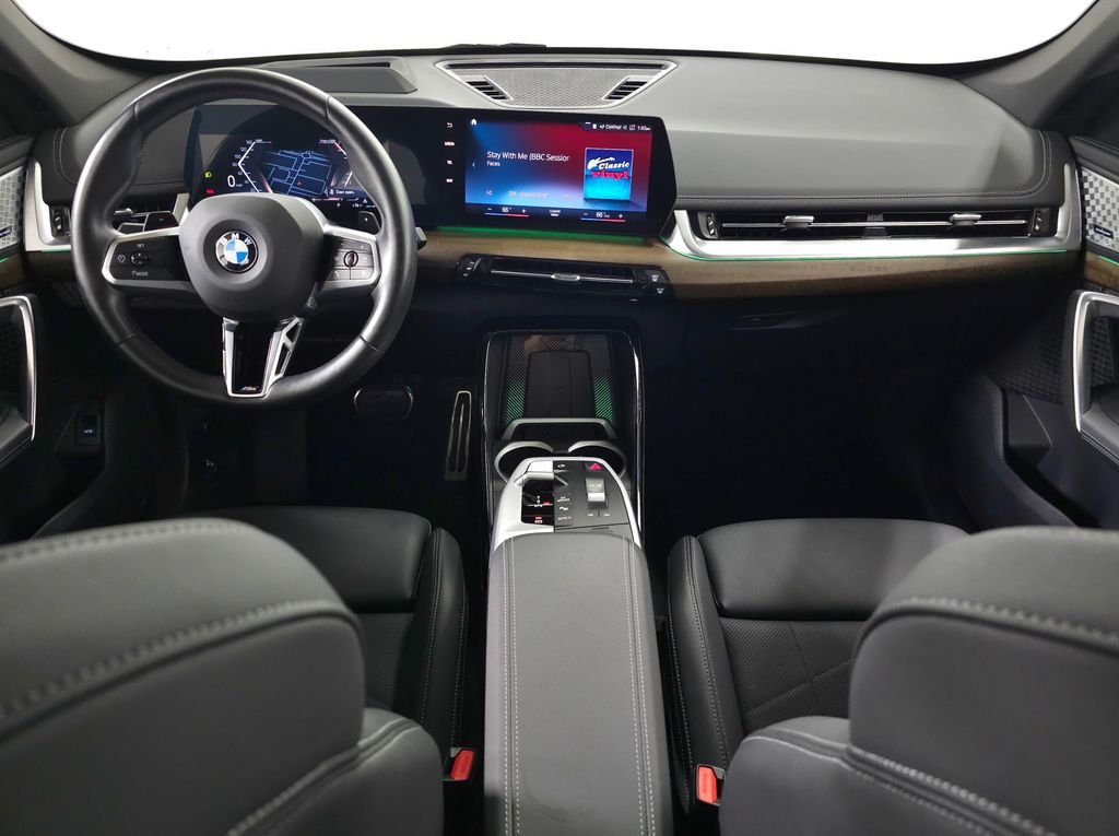 Used 2023 White Metallic BMW xDrive28i image 11