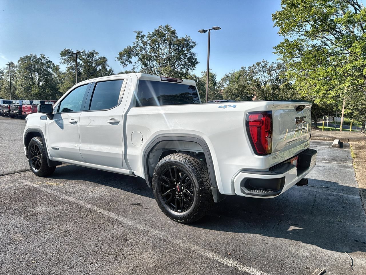 Used 2024 Summit White GMC Elevation image 6