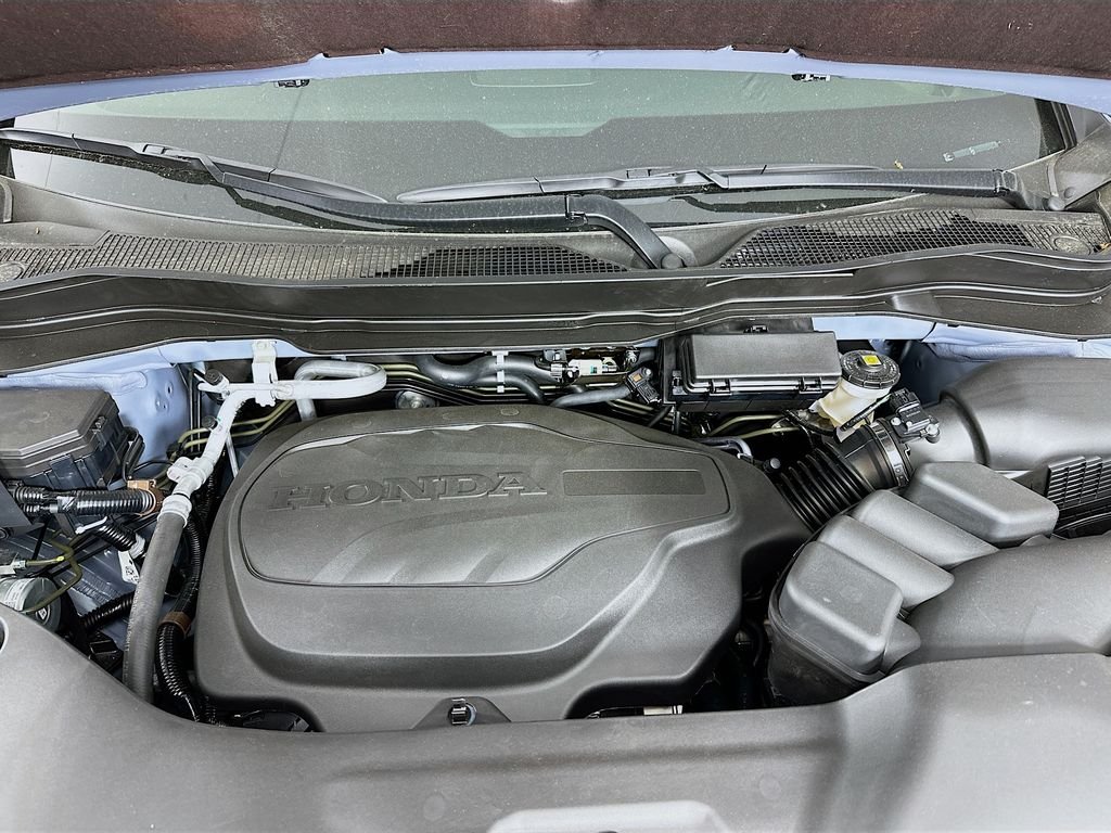 New 2026 Sonic Gray Pearl Honda Black Edition image 31