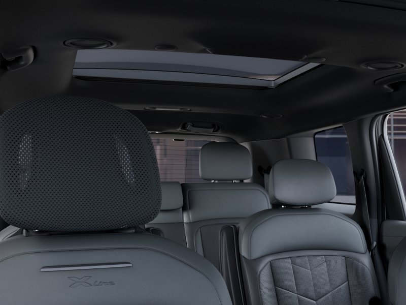 New 2027 Glacial White Pearl Kia X-LINE SX image 27