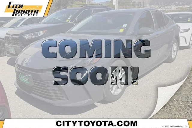 2025 Toyota Camry LE