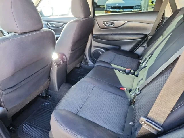 Used 2019 Gray Nissan SV image 25