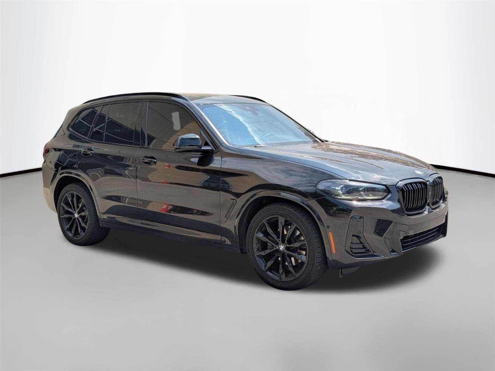 Used 2023 Black Sapphire Metallic BMW xDrive30i image 3