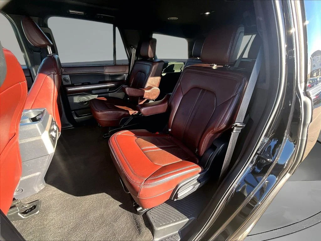 Used 2024 Black Ford Limited image 25