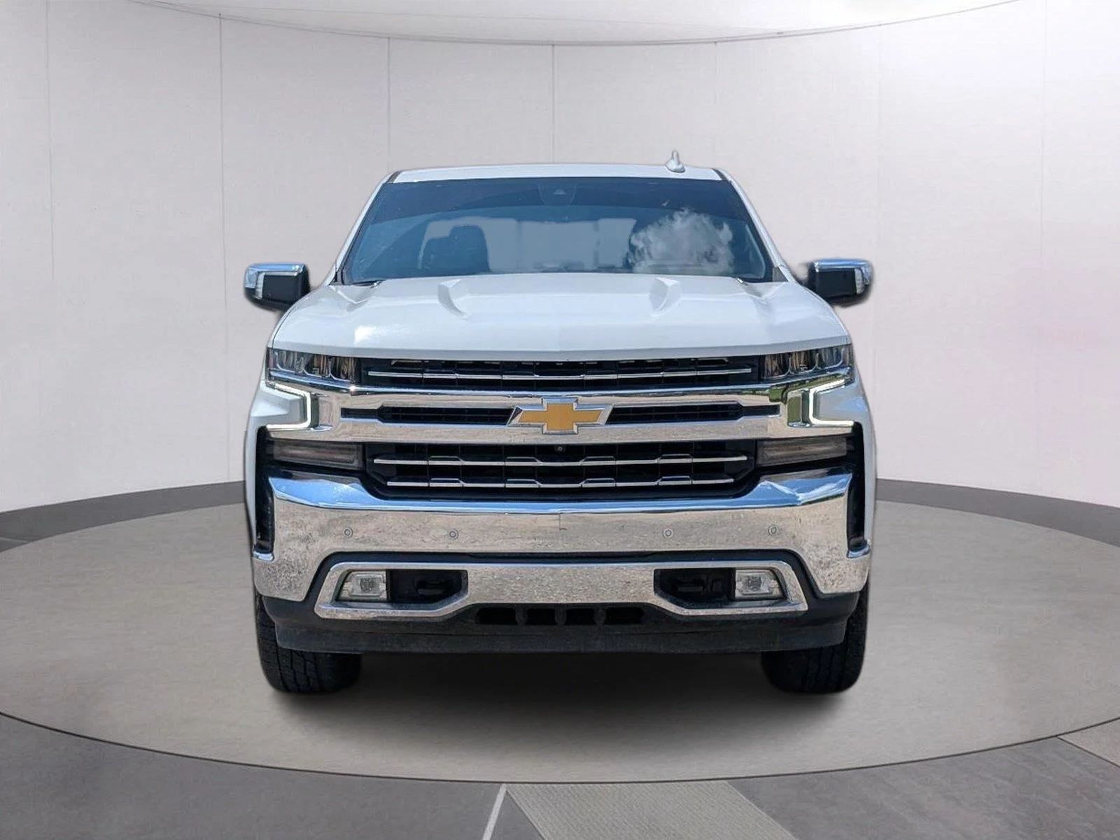 Used 2021 SUMMIT WHITE Chevrolet LTZ image 9