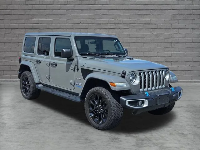 Used 2022 Gray Jeep Unlimited Sahara image 7
