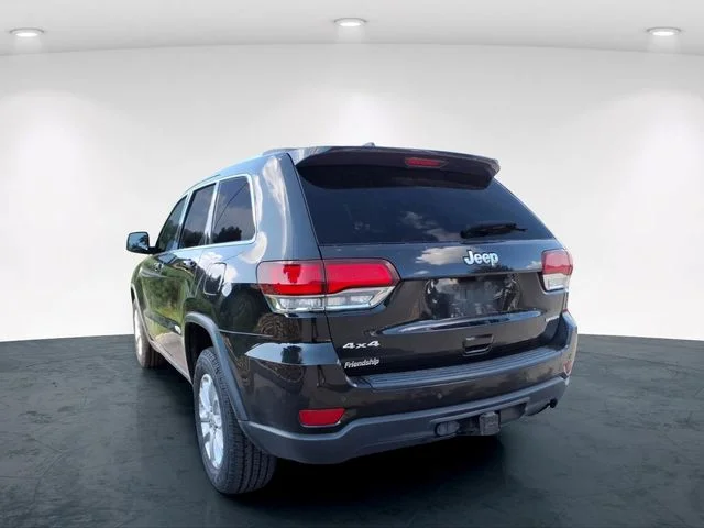 Used 2021 Black Jeep Laredo E image 20