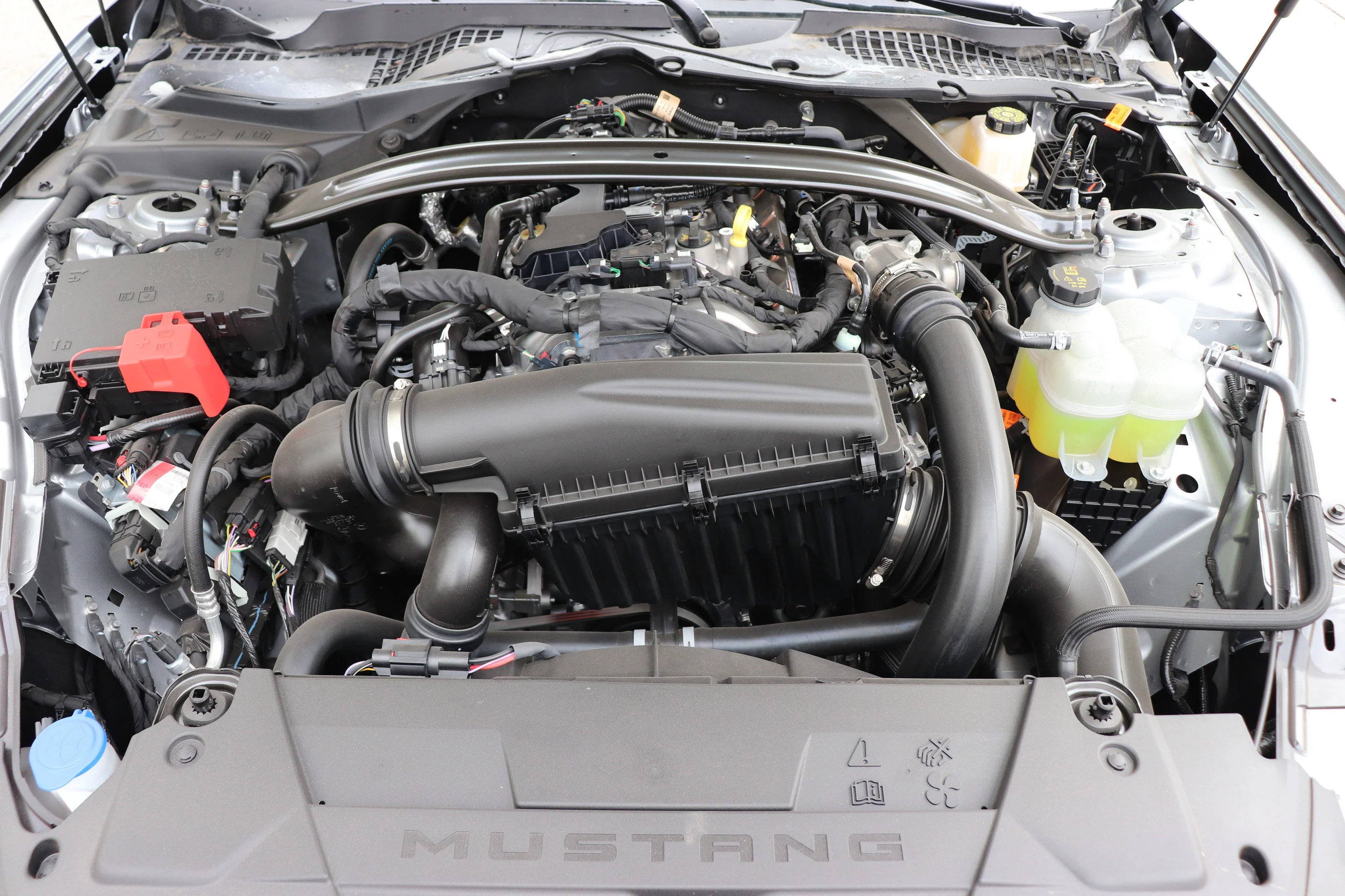 New 2026 ICONIC SILVER METALLIC Ford EcoBoost image 6