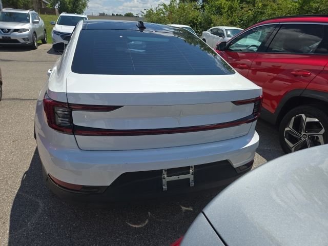 Used 2022 White Polestar Long Range Dual Motor image 3